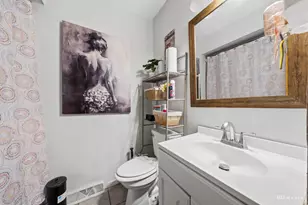 9226 S Halsted St, Chicago, IL 60620 - Photo 12