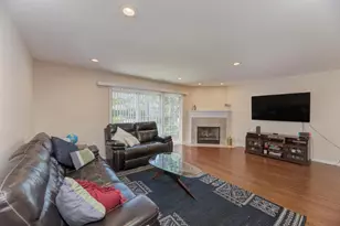 1679 W Ethan's Glen Dr, Palatine, IL 60067 - Photo 10