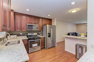 1679 W Ethan's Glen Dr, Palatine, IL 60067 - Photo 4