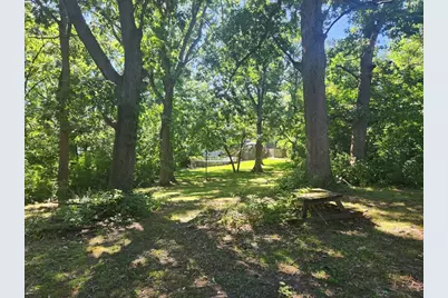 9215 S 83rd Avenue, Hickory Hills, IL 60457 - Photo 22