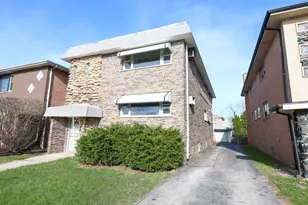 333 Luella Ave, Calumet City, IL 60409 - Photo 2