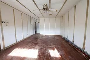 333 Luella Ave, Calumet City, IL 60409 - Photo 4