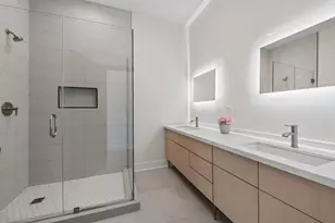 8735 Narragansett Ave, Morton Grove, IL 60053 - Photo 16