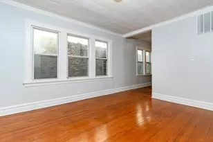 646 W 35th St, Chicago, IL 60616 - Photo 4