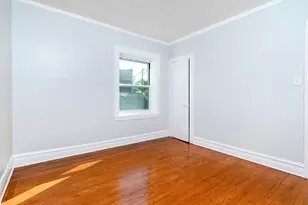 646 W 35th St, Chicago, IL 60616 - Photo 10