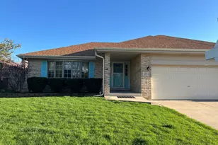 1263 Harleyford Rd, Woodridge, IL 60517 - Photo 2