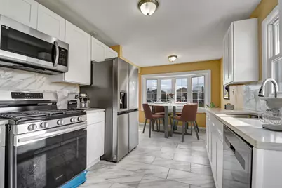 7754 S McVicker Avenue, Burbank, IL 60459 - Photo 12