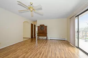 9520 S Mayfield Ave, Oak Lawn, IL 60453 - Photo 8