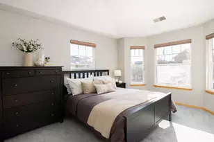 1121 River Bend Ln, Lisle, IL 60532 - Photo 12