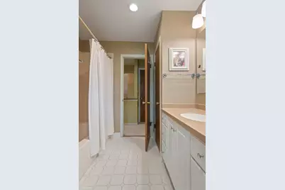 4759 Crest Court, Waukegan, IL 60087 - Photo 16