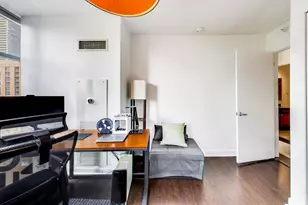 201 N Westshore Dr, Chicago, IL 60601 - Photo 24