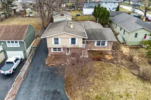 314 Plum St, Lake in the Hills, IL 60156 - Photo 34