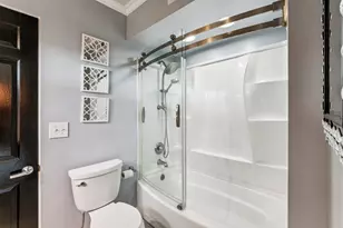 3300 Overland Pass, Northbrook, IL 60062 - Photo 24
