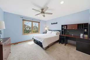 18 Newgate Ave, Naperville, IL 60565 - Photo 18