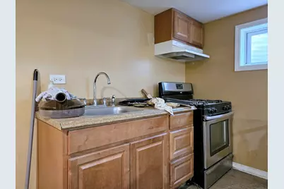 357 N Pioneer Drive, Addison, IL 60101 - Photo 18