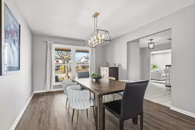 805 Sutton Drive, Northbrook, IL 60062 - Photo 8