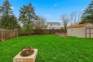 1358 Cottonwood Ln, Crystal Lake, IL 60014 - Photo 26