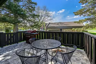 7 Nacona Ln, Indian Head Park, IL 60525 - Photo 24