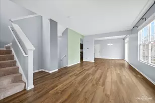 3618 Hyde Park Ct, Elgin, IL 60124 - Photo 6