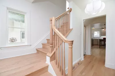 818 N Euclid Avenue, Oak Park, IL 60302 - Photo 8