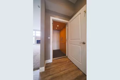 4935 Utica Ridge Road #220, Davenport, IA 52807 - Photo 22