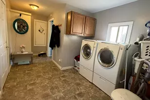 304 Avenue D, Rochelle, IL 61068 - Photo 14