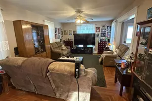 304 Avenue D, Rochelle, IL 61068 - Photo 6