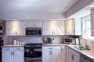 2902 Greystone Pl, Champaign, IL 61822 - Photo 14