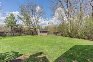 30949 N Leesley Ct, Libertyville, IL 60048 - Photo 32