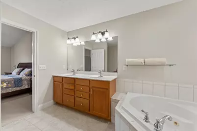 5101 Stonebridge Drive, Champaign, IL 61822 - Photo 36