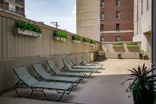345 W Fullerton Pkwy, Chicago, IL 60614 - Photo 26
