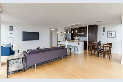 345 W Fullerton Parkway #2001, Chicago, IL 60614 - Photo 8