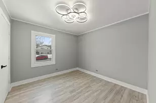 1364 Leslie Ln, Glendale Heights, IL 60139 - Photo 14