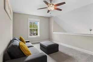 2757 Nicole Cir, Aurora, IL 60502 - Photo 14