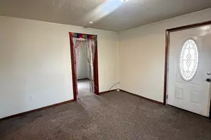 312 E 11th St, Georgetown, IL 61846 - Photo 2