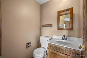 901 Garnet Cir, Schaumburg, IL 60193 - Photo 14