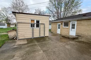 1204 E 19th St, Sterling, IL 61081 - Photo 18