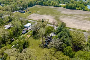 1140 Race Track Rd, Centralia, IL 62801 - Photo 14