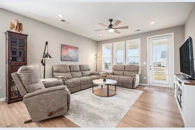 3207 Dove Mountain Drive, Aurora, IL 60503 - Photo 6