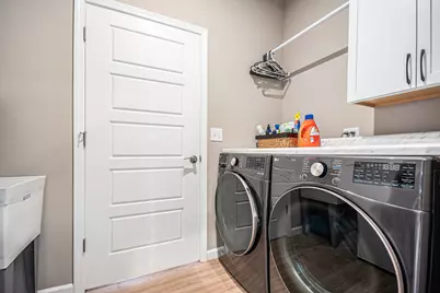3207 Dove Mountain Drive, Aurora, IL 60503 - Photo 14