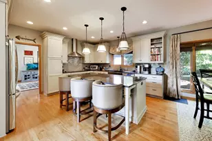 1425 Tyrell Ave, Park Ridge, IL 60068 - Photo 12