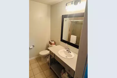 [Address not provided], Glen Ellyn, IL 60137 - Photo 8