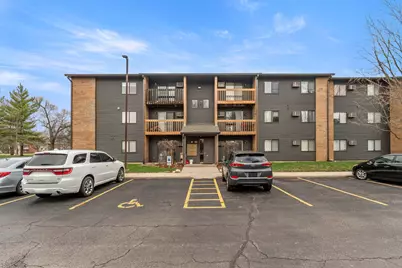 651 N Virginia Road #328, Crystal Lake, IL 60014 - Photo 2