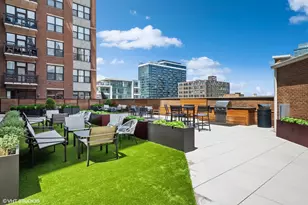 849 N Franklin St, Chicago, IL 60610 - Photo 12