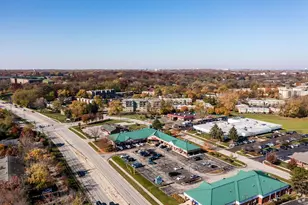 1600 Maple Ave, Lisle, IL 60532 - Photo 10