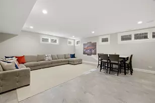 2660 N Hartland Ct, Chicago, IL 60614 - Photo 42