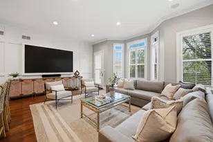 2660 N Hartland Ct, Chicago, IL 60614 - Photo 8