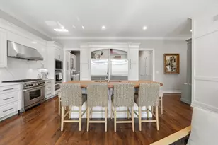 2660 N Hartland Ct, Chicago, IL 60614 - Photo 4