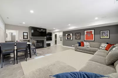 2660 N Hartland Court, Chicago, IL 60614 - Photo 44
