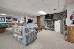 48W607 Whispering Oaks Dr, Hampshire, IL 60140 - Photo 20